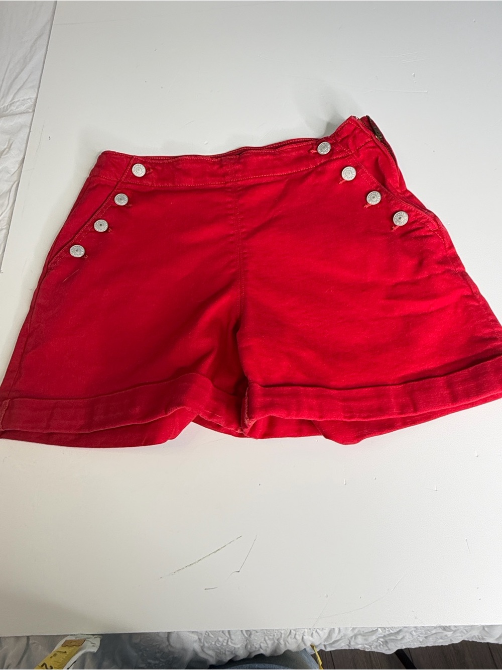 Banana Republic Sailor Shorts Women 6 Red Good High-Waist Cuffed Button Front
